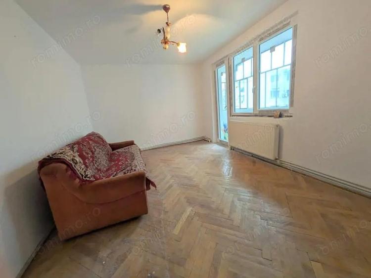 Orizont - MegaImage, Apartament 3 camere, decomandat, etaj 3 din 4 - 6