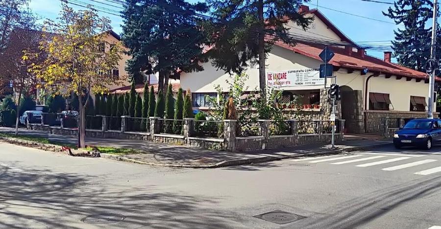 Spatiu com. ultracentral in Campina, PH, parc central Milia, Bd. Carol - 10