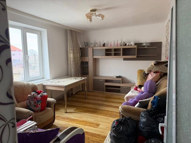 Apartament de vanzare ! - 2