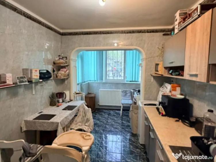 Oportunitate! Apartament 2 camere de vanzare, situat in zona - 6