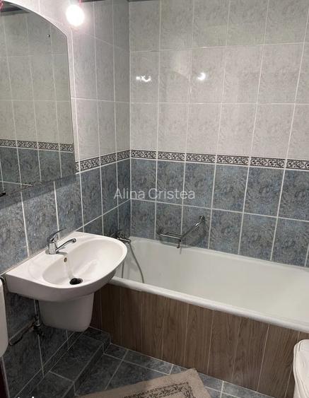 Metrou 1 Decembrie - Apartament 2 camere , decomandat Metrou 1 Decembrie - Apartament 2 camere , decomandat