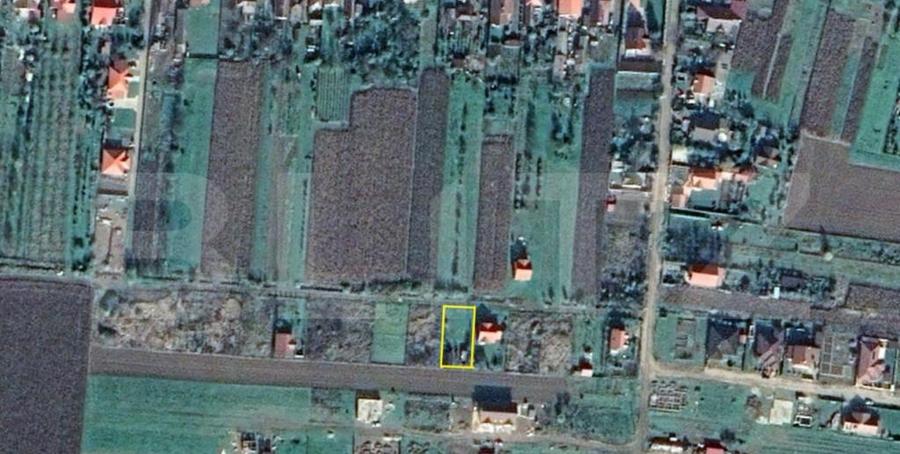 Teren intravilan 6,52 arii cu cabana zona Paule?ti - 1