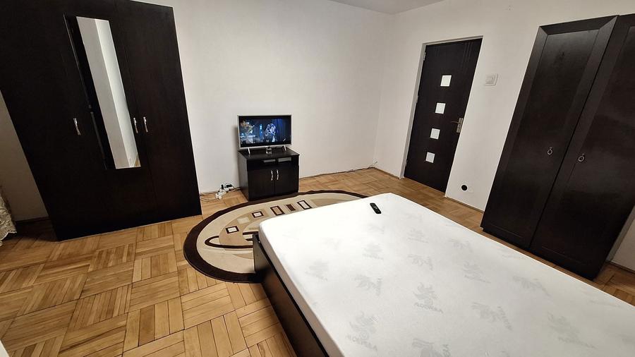 Inchiriez garsoniera - 7