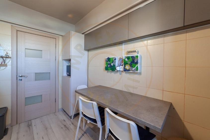 Apartament 3 camere cu priveliste cartier Nord - 8