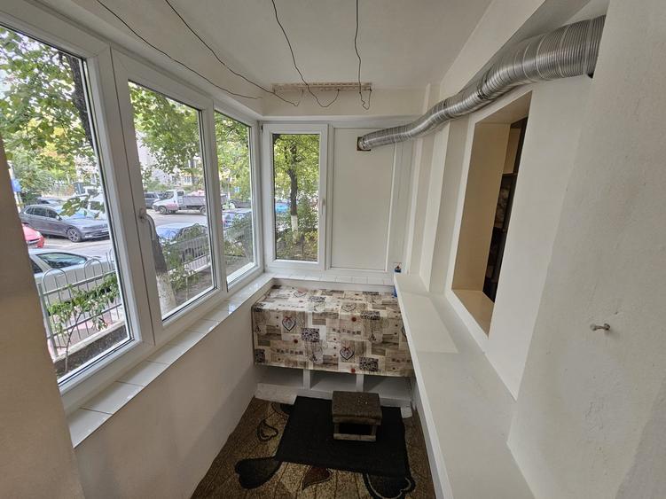 Titan Grigorescu langa metrou p/8  cu balcon si beci mobilat utilat complet - 5