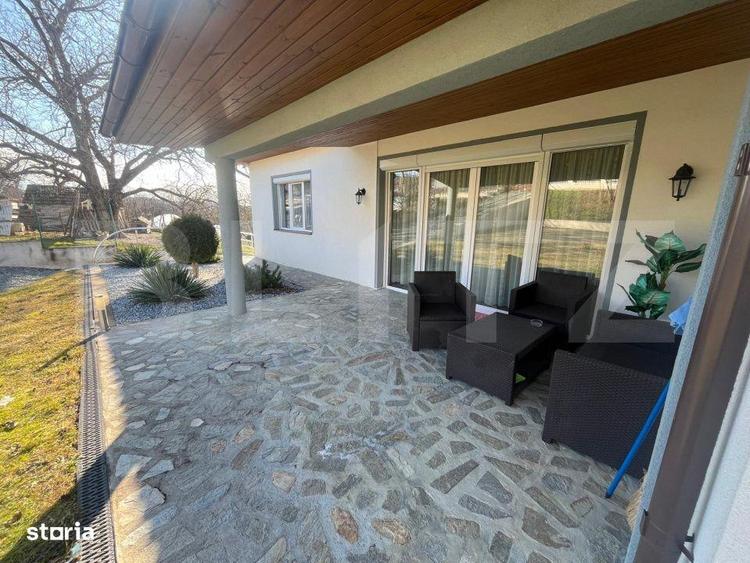 Tihna, spatiu si bucuria de a trai: O proprietate de exceptie in sat F - 9