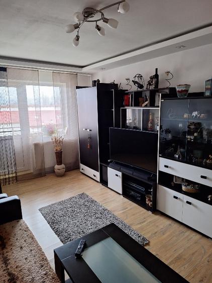 Vând apartament 3 camere.  - 11