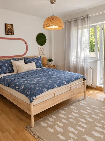 Apartament cu 3 camere decomandat, mobilat în Tei
