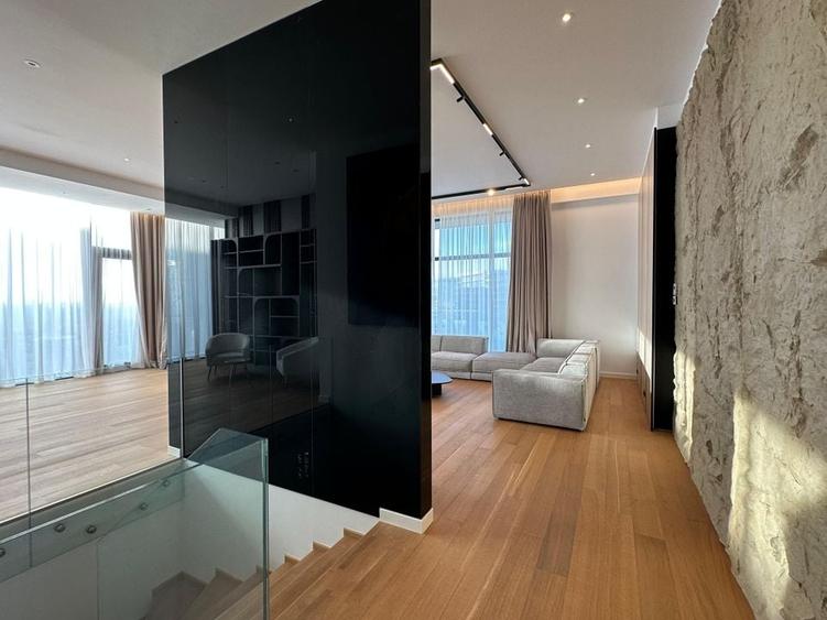 Duplex Panoramic de exceptie cu vedere superba catre oras si Herastrau - 4