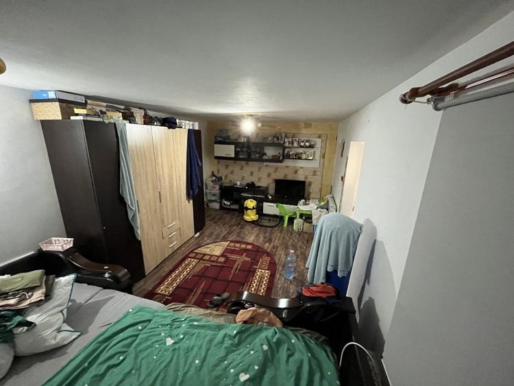 Sacele, Jud Constanta. Oportunitate! Casa la sol, 4 camere si dependinte,livada! - 8