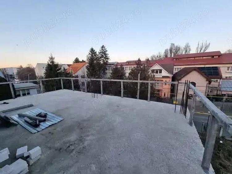 A 33 Proprietarul vinde casa energiei gara construita acum 3 an din caramida , - 8