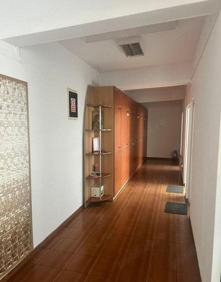 Zona Industriala, imobil birouri, P+1 - 5