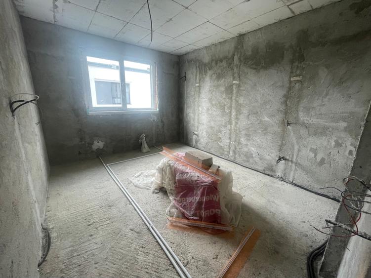 Complex nou 4 case P+1+M.5 cam.Util 175mp.Teren 253mp - 16