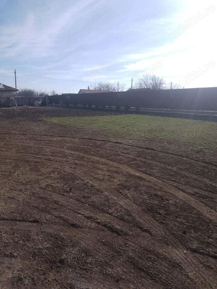 Vand teren +construc?ie hala+casa batraneasca demolabila - 7