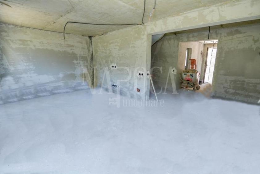 Casa 4 camere de vanzare in Floresti - 1