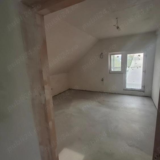 Vand casa P+M (2020) cu teren 2.860 m , ?igana?i strada principala - 8