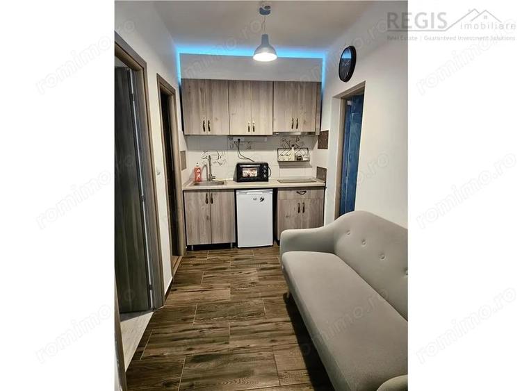 Apartament cu 2 Dormitoare Ultracentral Piata Sfatului - 4