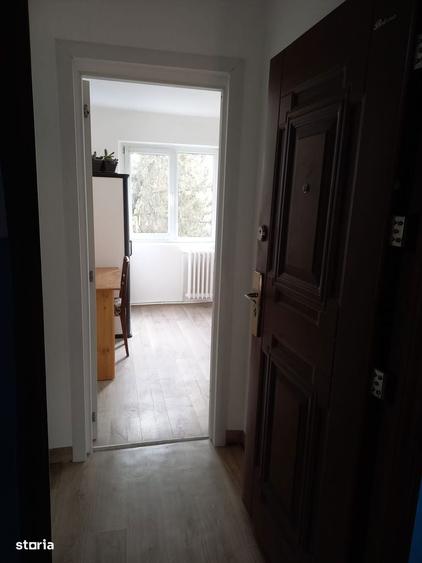 Apartament cu 3 camere semidecomandat zona Mircea cel Batran - 5