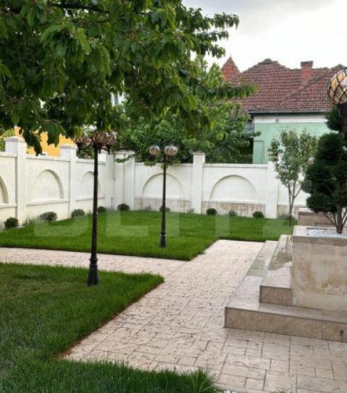 Vila, 6 camere, 520 mp, zona Titulescu - 1