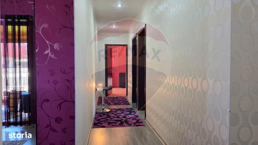 Casa la sol de vanzare in Eforie nord - 6