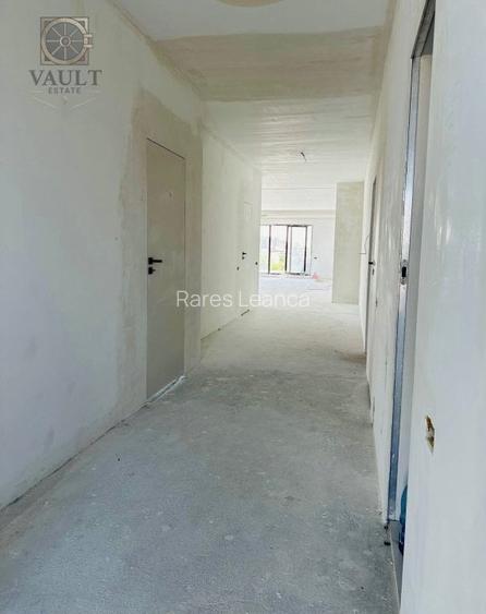 Apartament cu 4 camere decomandat în Pipera Apartament cu 4 camere decomandat în Pipera