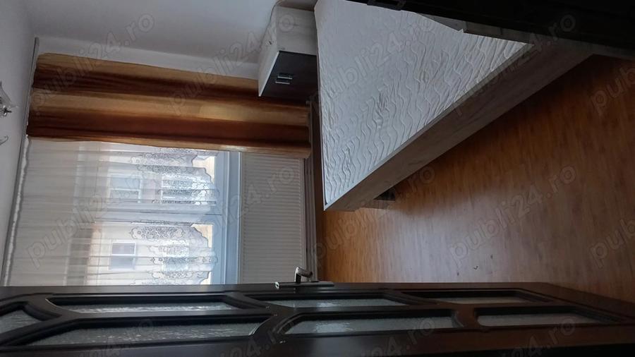 Apartament de inchiriat cu doua camere in Uricani - 2