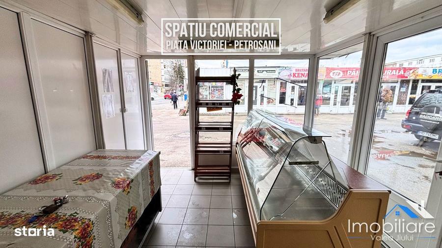 Spa?iu comercial de inchiriat Petro?ani, Pia?a Centrala - 6