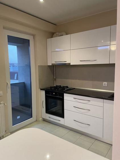 Apartament de vanzare 2 camere + loc de parcare inclus - 1
