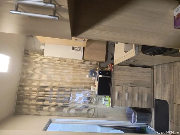 Garsoniera luminoasa, situata in zona Piata Traian - 1