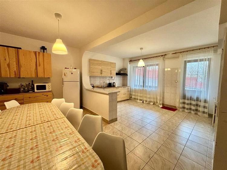 Oportunitate Duplex 7 Camere Central Predeal - 16
