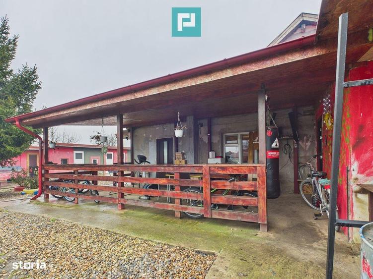 Casa frumoasa la Irato? la pre? bun - 3