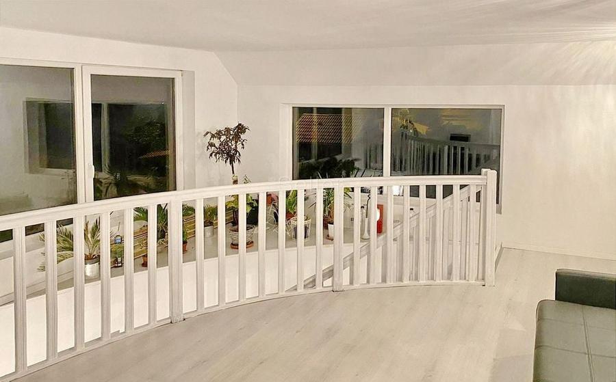 Proprietate compusa din 2 case - 12