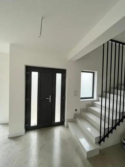 Duplex, 147 mp, Zona centrala, Radauti - 1