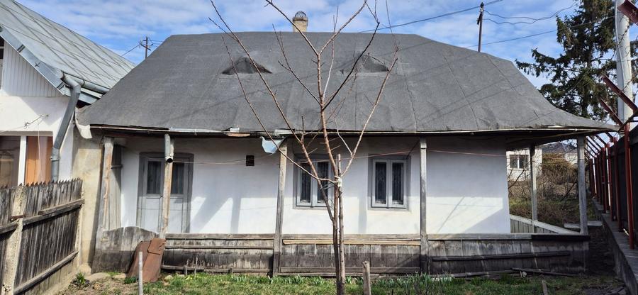 Casa cu teren str imparat Traian - 2