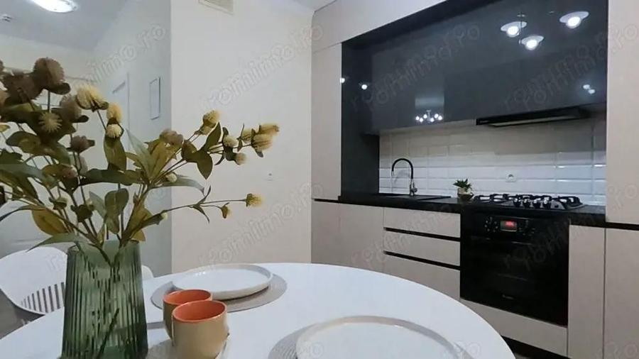 Apartament cu 2 camere decomandat în Rahova