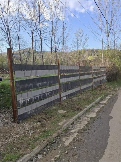 Spațiu comercial, în Vârfuri
