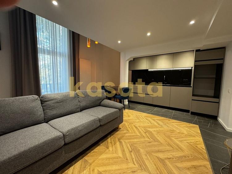 Apartament cu 2 camere decomandat, mobilat în Bucureștii Noi