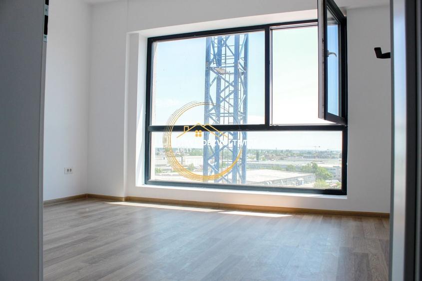Apartament cu 3 camere decomandat în Theodor Pallady