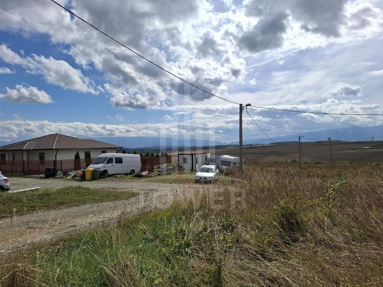 Teren Construcții intravilan de 426 mp, în Cașolț