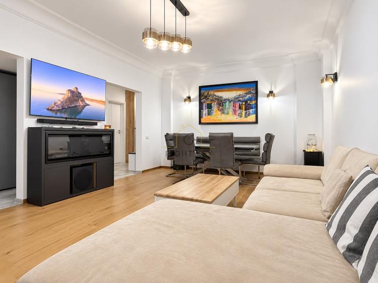 Apartament cu 3 camere decomandat, mobilat în Capitale
