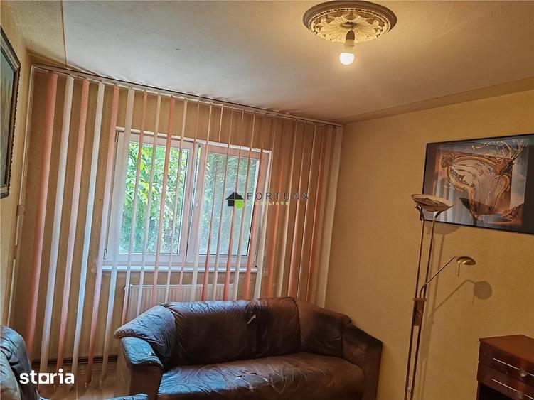Apartament cu 2 camere semidecomandat în Florilor