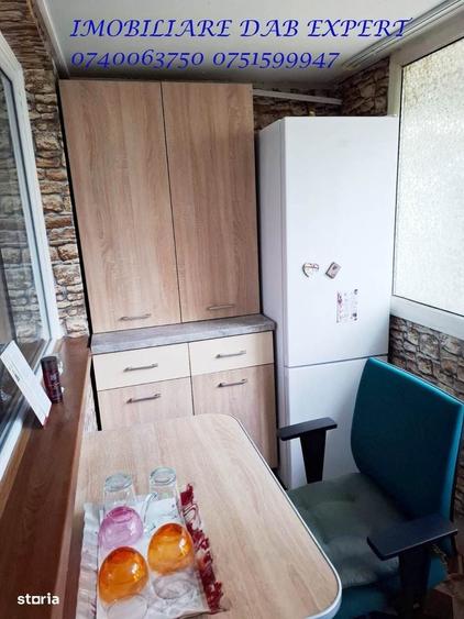 Apartament cu 2 camere în Micro 13