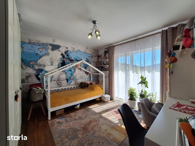 Apartament cu 3 camere în Florești