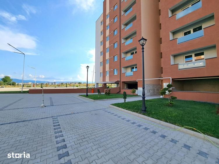 Apartament cu 2 camere decomandat în Aeroport