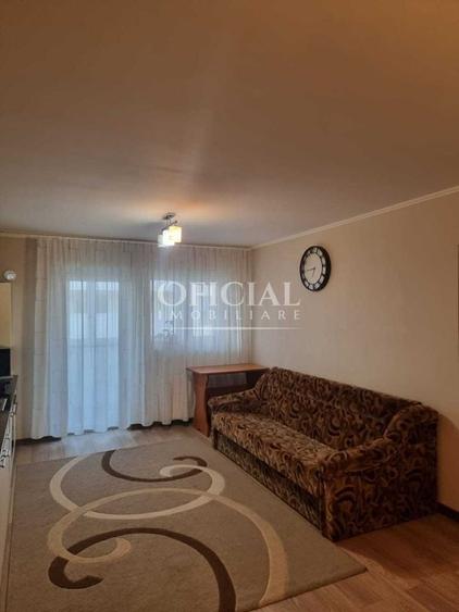 Apartament cu 2 camere semidecomandat, mobilat în Florești