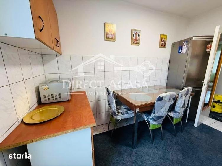 Apartament cu 3 camere în Tudor Vladimirescu