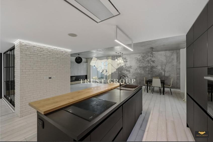 Apartament cu 5 camere decomandat, mobilat în Herăstrău