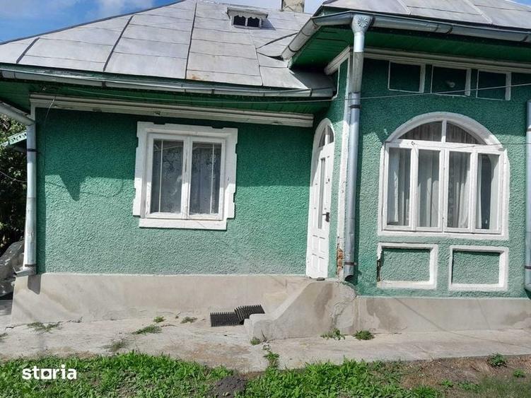 Casă cu 3 camere cu Teren 100 Mp în Central