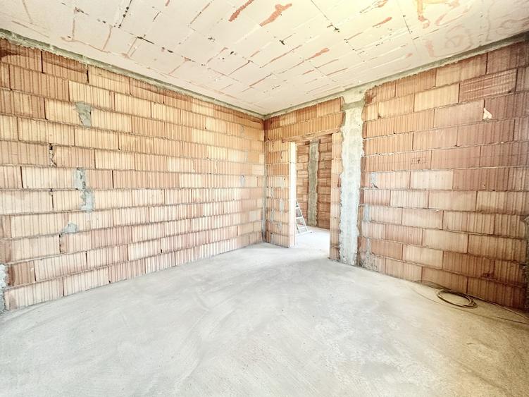 Casă individuală cu 4 camere cu Teren 530 Mp în Giroc