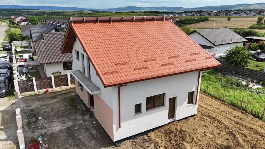 Casă cu 4 camere în Miroslava
